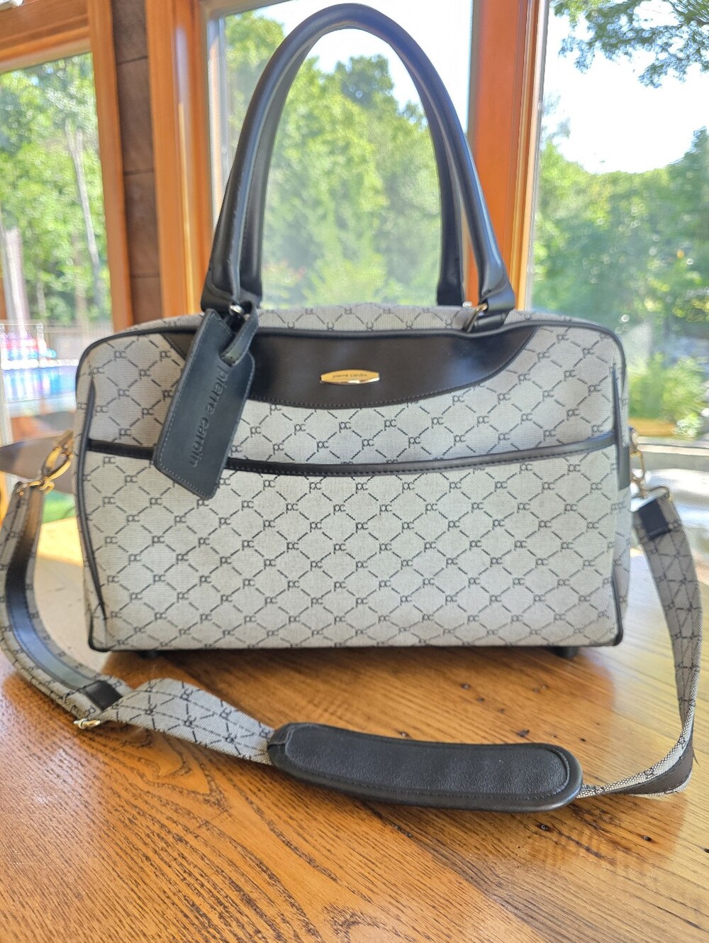 Pierre Cardin Gray Patterned Travel Bag/Gym Bag with Removable Strap VGC Unisex